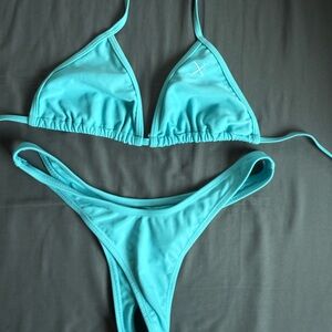 Boutine LA Bikini Set